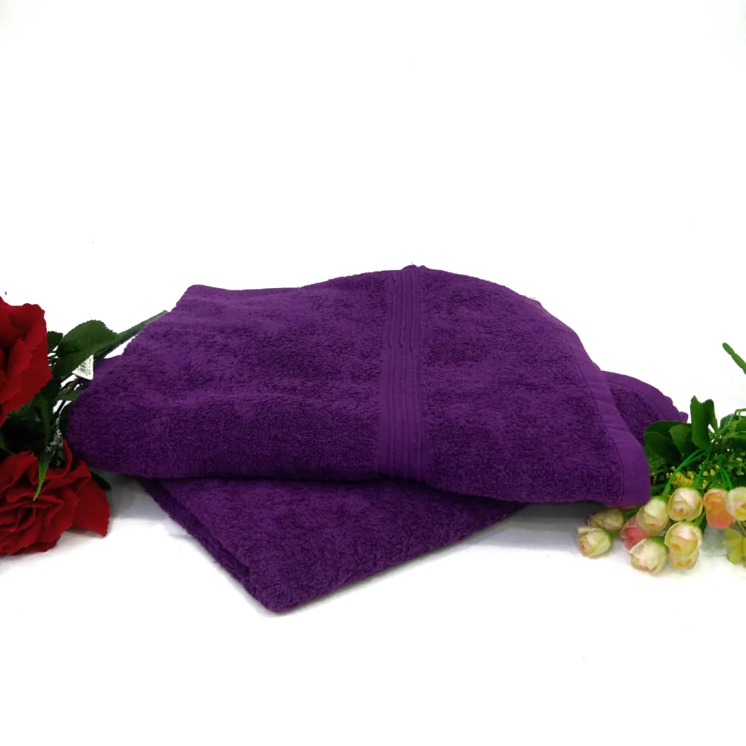 PURPLE EXTRA LARGE TOWEL  35/66 INCHES