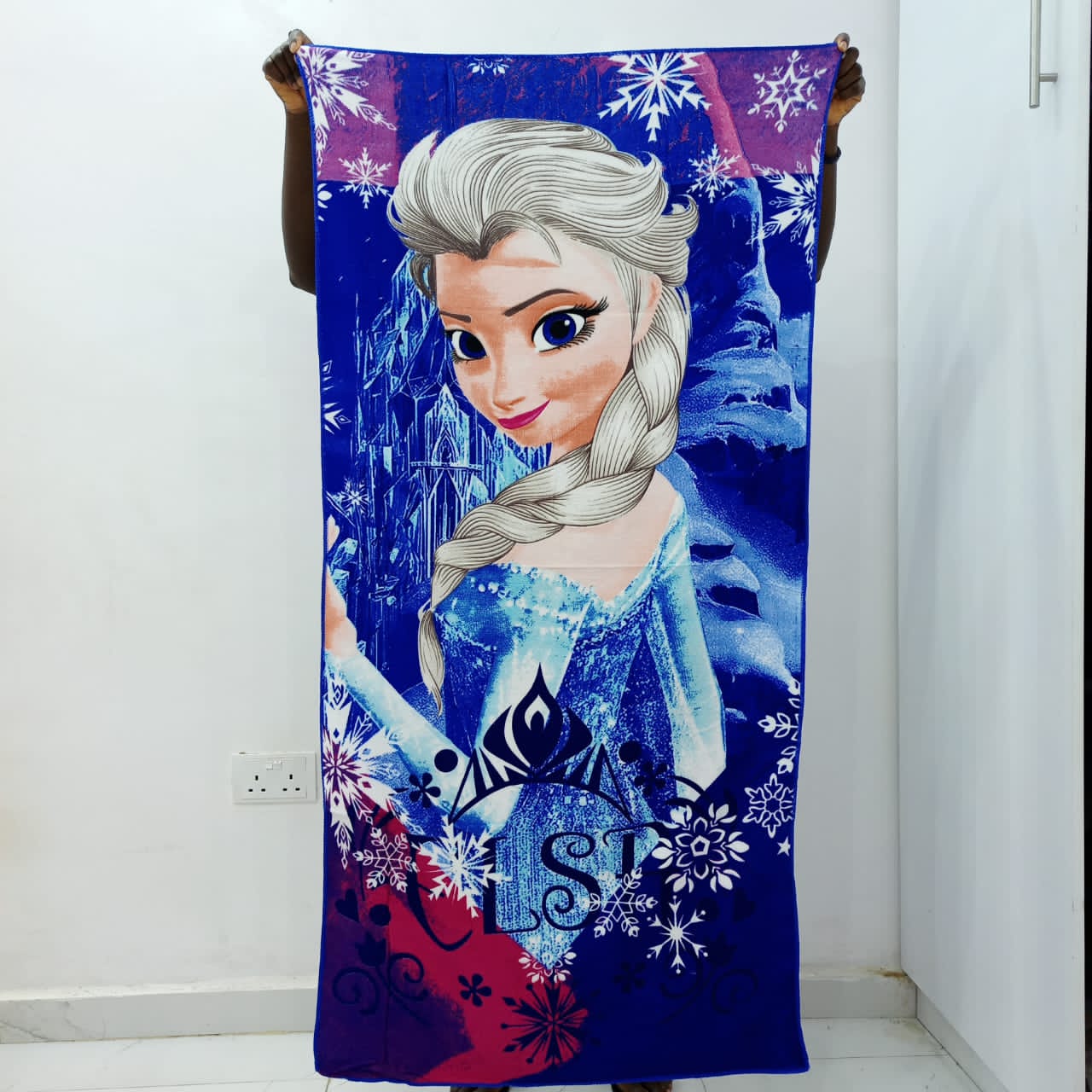 FROZEN KIDS LARGE TOWEL 28/55 INCHES