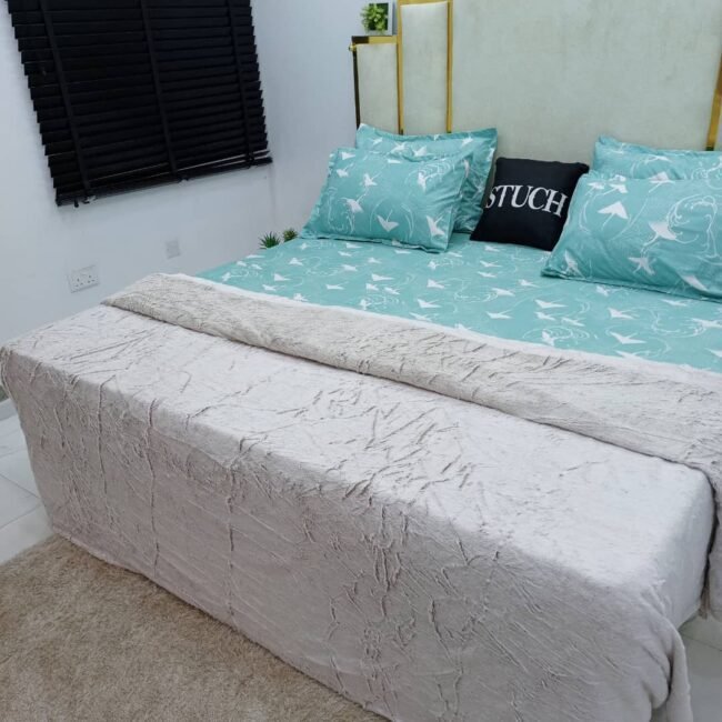 LIGHT GREY FUR DUVET ONLY