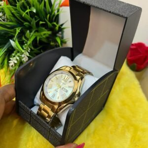 WRISTWATCH 009