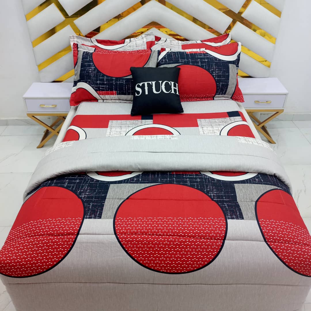 SEL5 RED CIRCLE 7/7 BEDSHEET WITH FOUR PILLOW CASES AND DUVET COVER