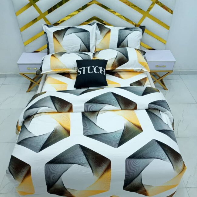 Img 20240220 Wa0051 - Sml4 Yellow Hexagon 4/6 Duvet Set