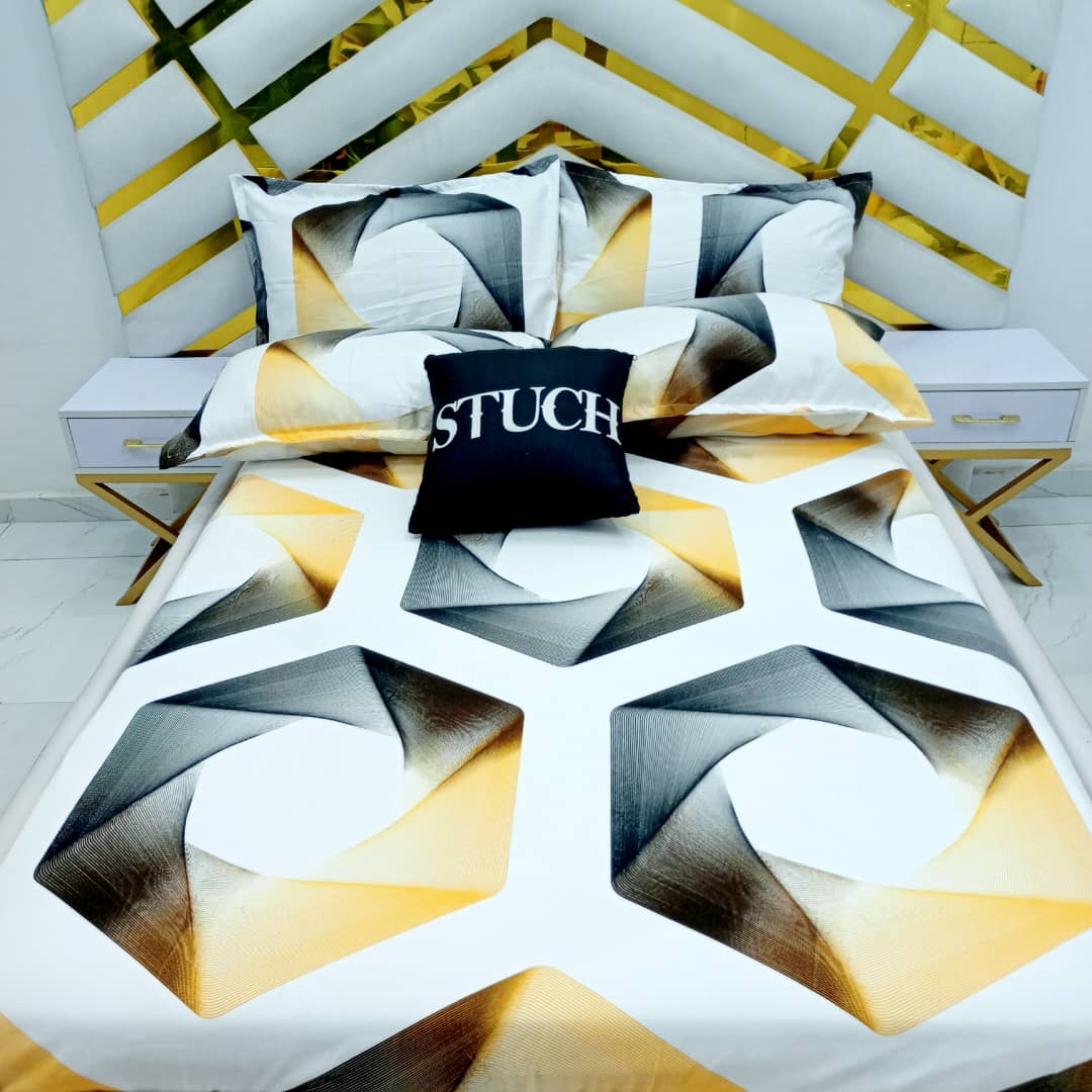 SML4 YELLOW HEXAGON 4/6 BEDSHEET