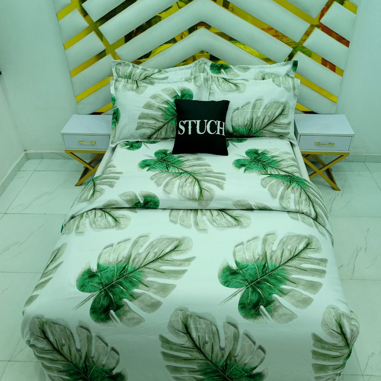 SAL1 GREEN FERN 7/7 BEDSHEET WITH FOUR PILLOW CASES AND DUVET COVER