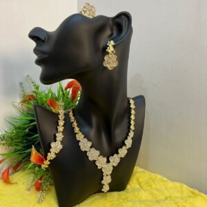 Gladys necklace set (necklace, bracelet, ring, earrings)