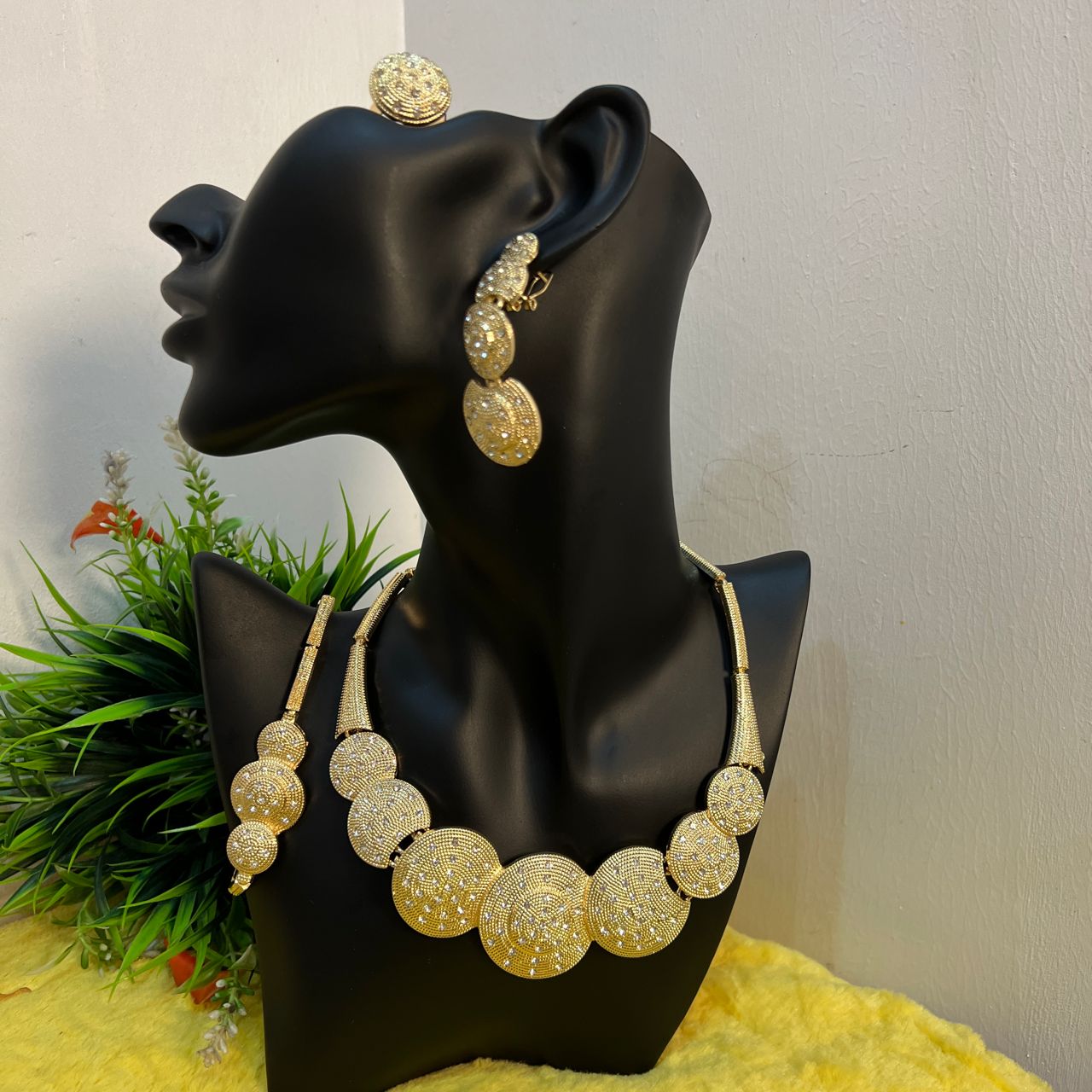Eva necklace set (necklace, bracelet, ring, earrings)