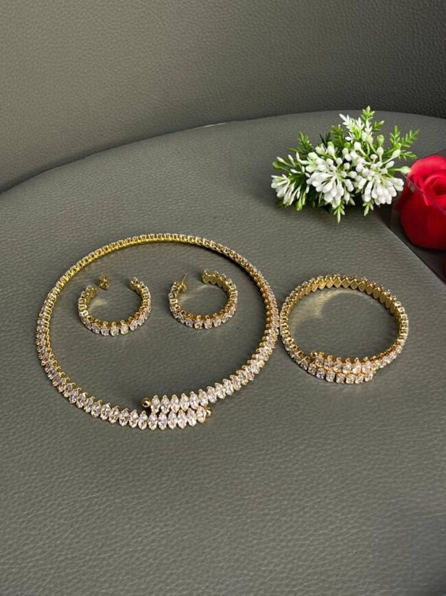 Img 20240421 Wa0014 - Gifty Gold Necklace Set (Necklace, Bracelet, Earrings)