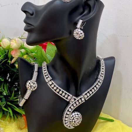 Necklace set (necklace, bracelet, ring, earrings) 004
