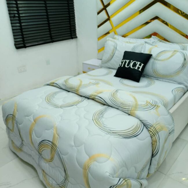 Img 20240626 Wa0005 - Ash Gold Circle 7/7 Duvet Set