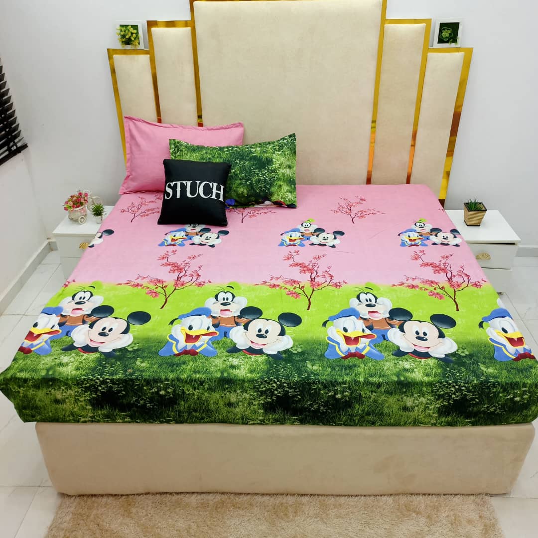 PINK MICKEY 4/6 BEDSHEET {WITH TWO PILLOW CASES}