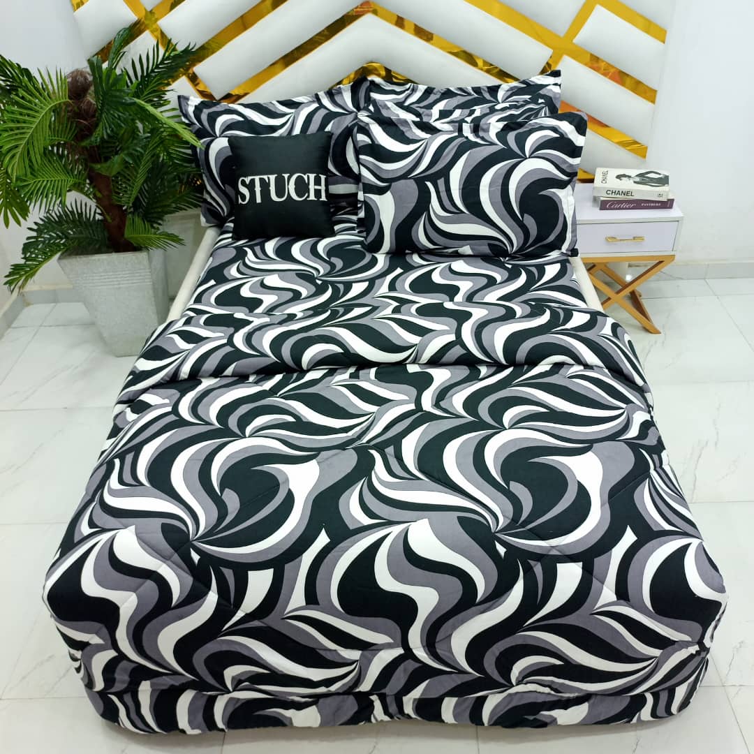 BLACK WILD FIRE 7/7 BEDSHEET WITH FOUR PILLOW CASES AND DUVET COVER (NO FIBER INSIDE)