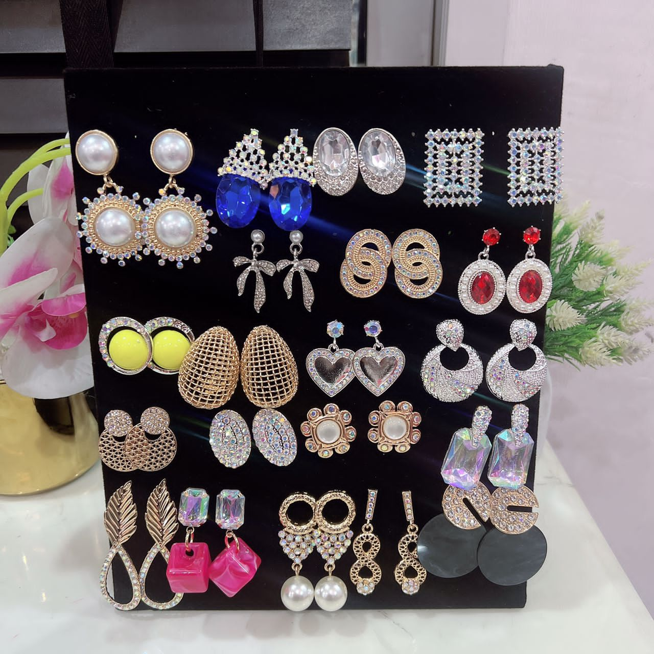 Board Earrings B014