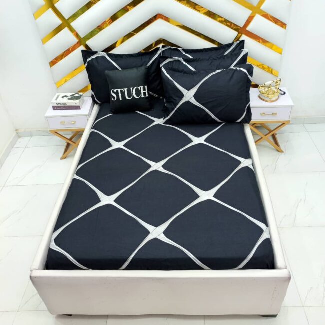 Img 20241010 Wa0016 - Black Crossline 4/6 Bedsheet