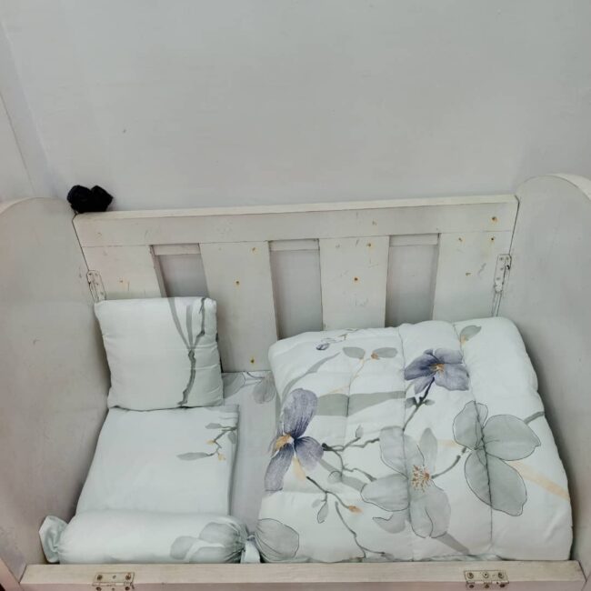 Img 20241015 Wa0024 1 - 261 White Tulip Babycot