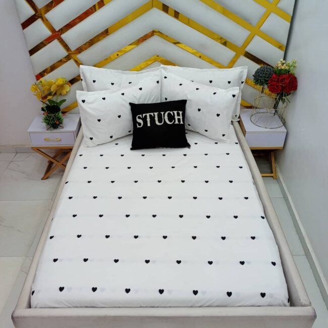 Img 20241017 Wa0011 - White Love 4/6 Bedsheet