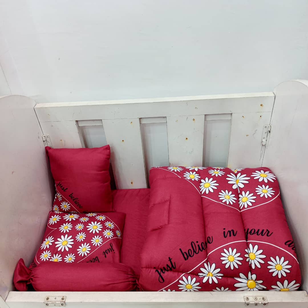 603 FLOWER LOVE COT