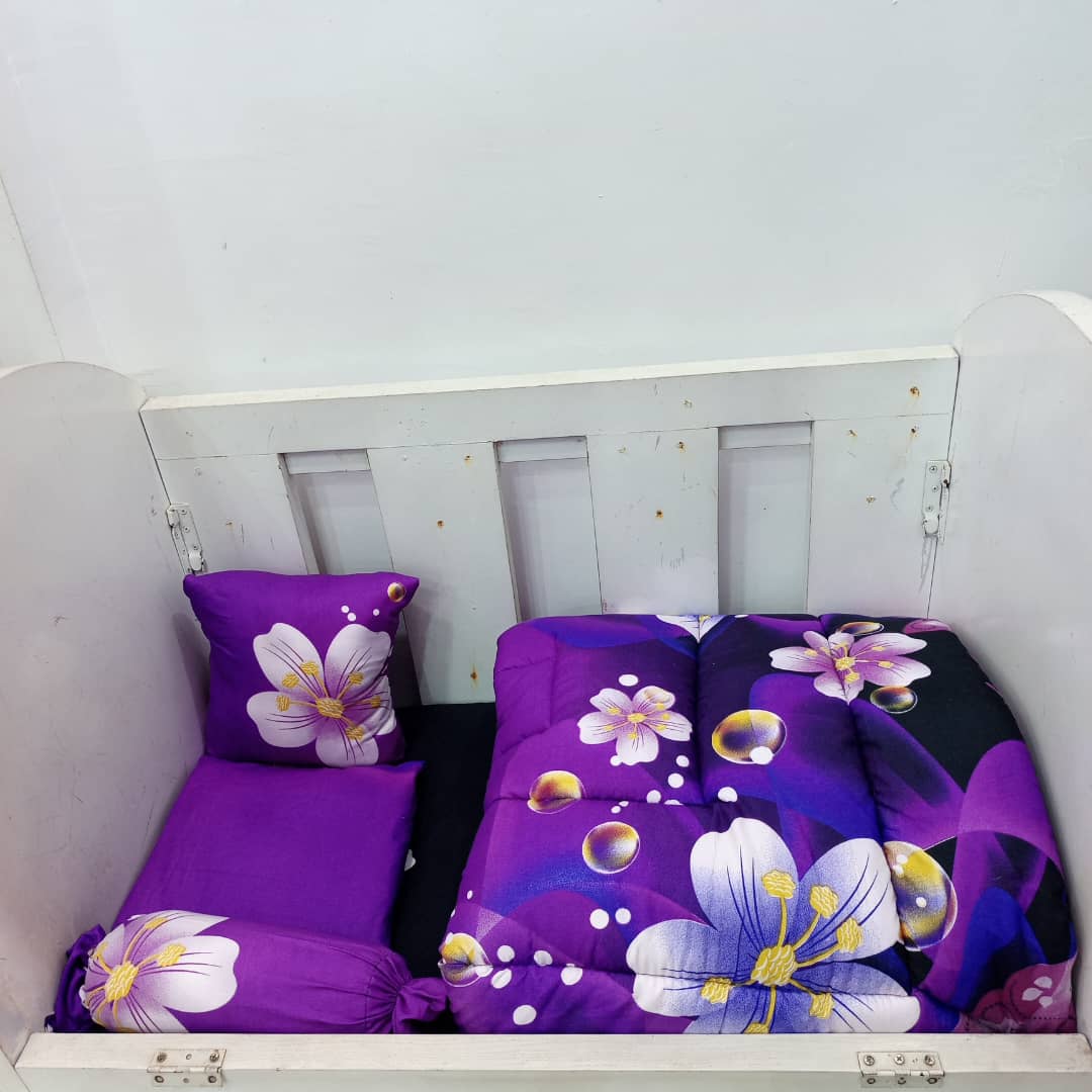 602 PURPLE LILY COT