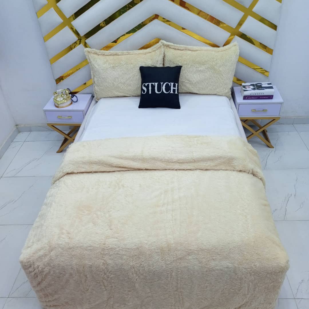 RICH CREAM FUR DUVET ONLY