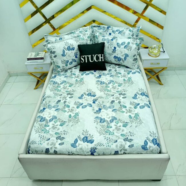 Img 20241217 Wa0011 - White Blue Floral 4/6 Bedsheet