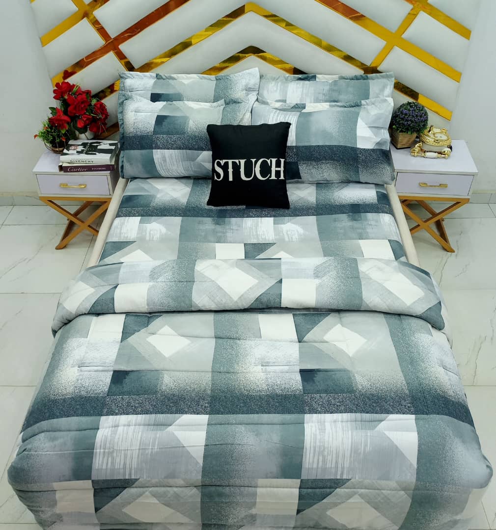 BOX ASH ANGLE 7/7 DUVET SET