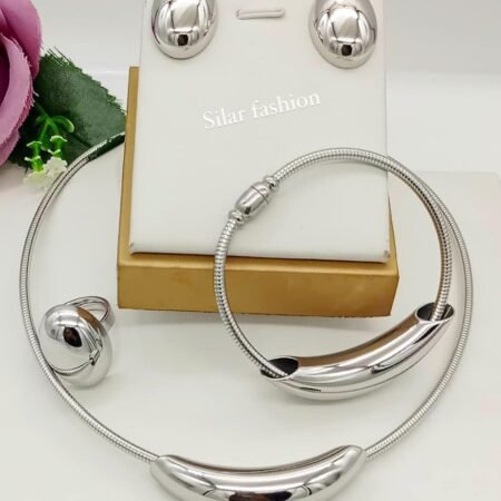 SILVER BRIGHT NECKLACE SET
