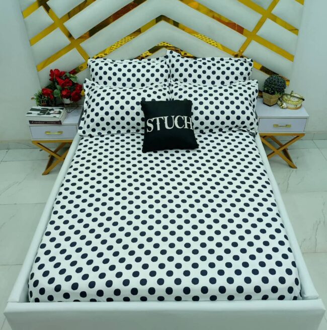 Img 20250205 Wa0001 - White Polka 4/6 Bedsheet[In]