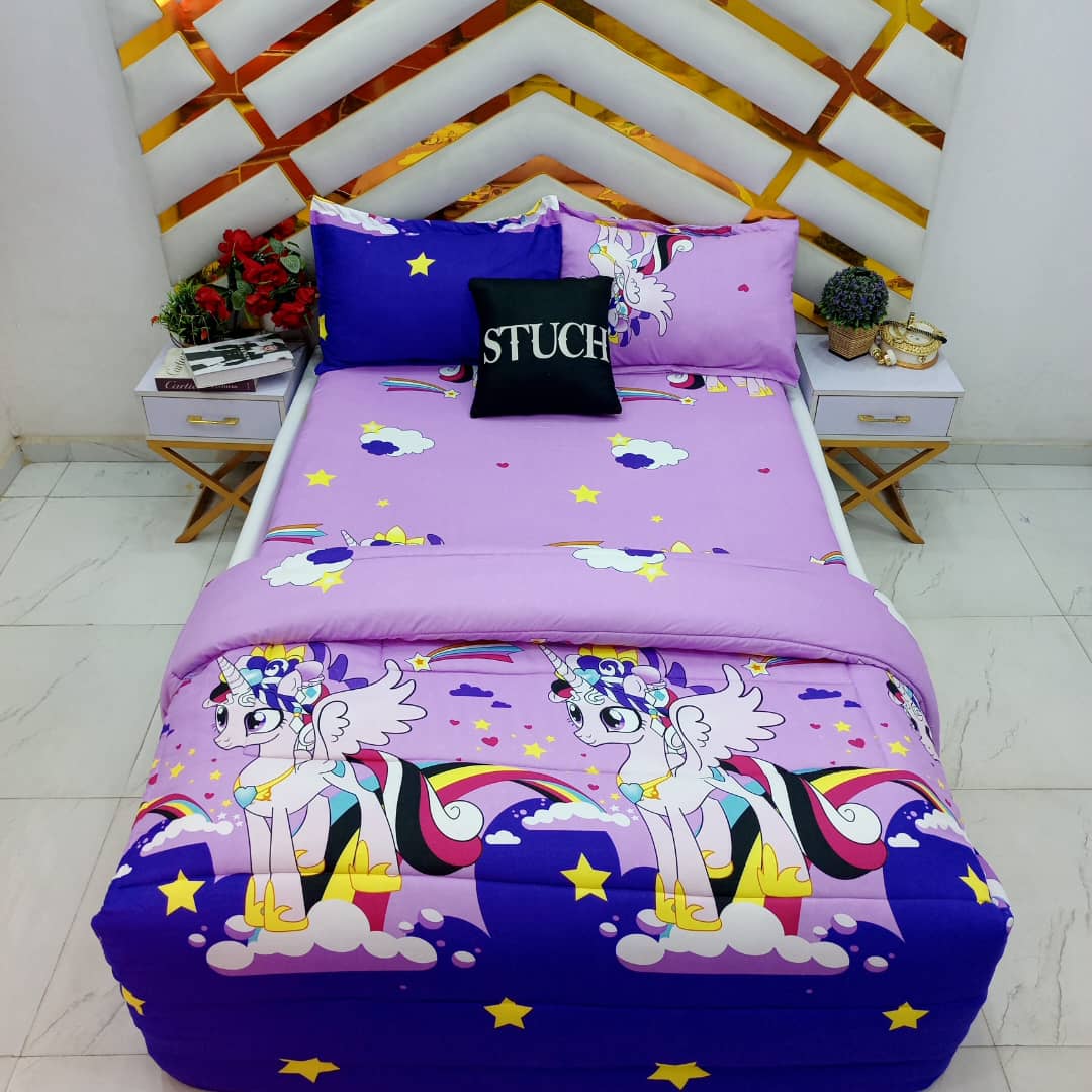 UNICORN 4/6 DUVET SET(WITH TWO PILLOWCASE)