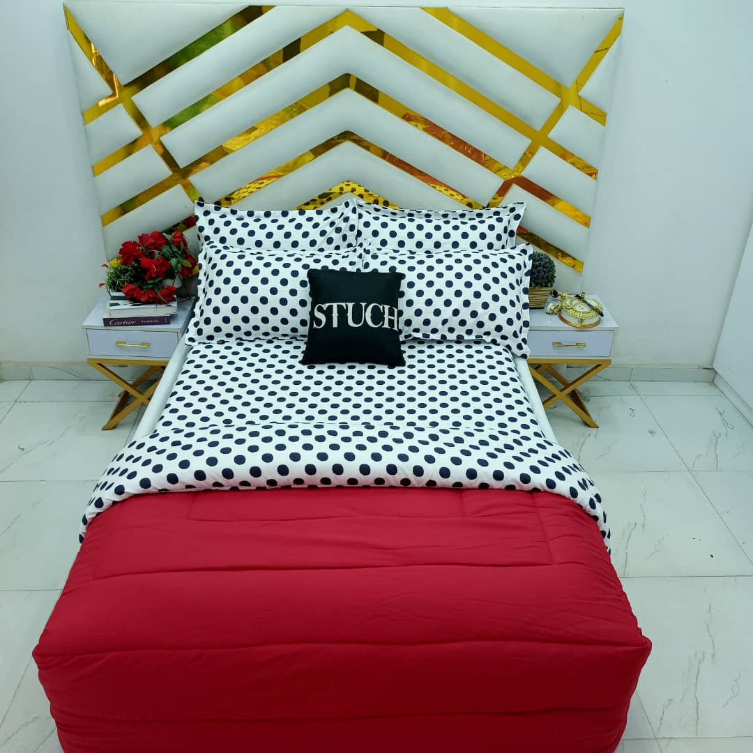 COMBINED RED WITH WHITE POLKA 7/7 DUVET SET