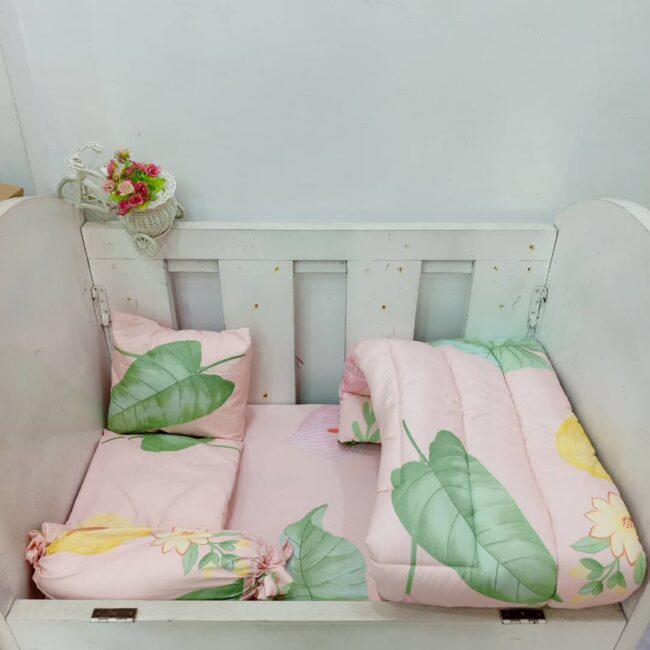 Img 20250325 Wa0015 - 623 Peach Tulip Babycot Set