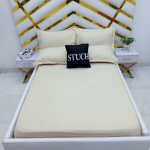 CRYSTAL  CREAM 4/6 BEDSHEET WITH TWO PILLOWCASE