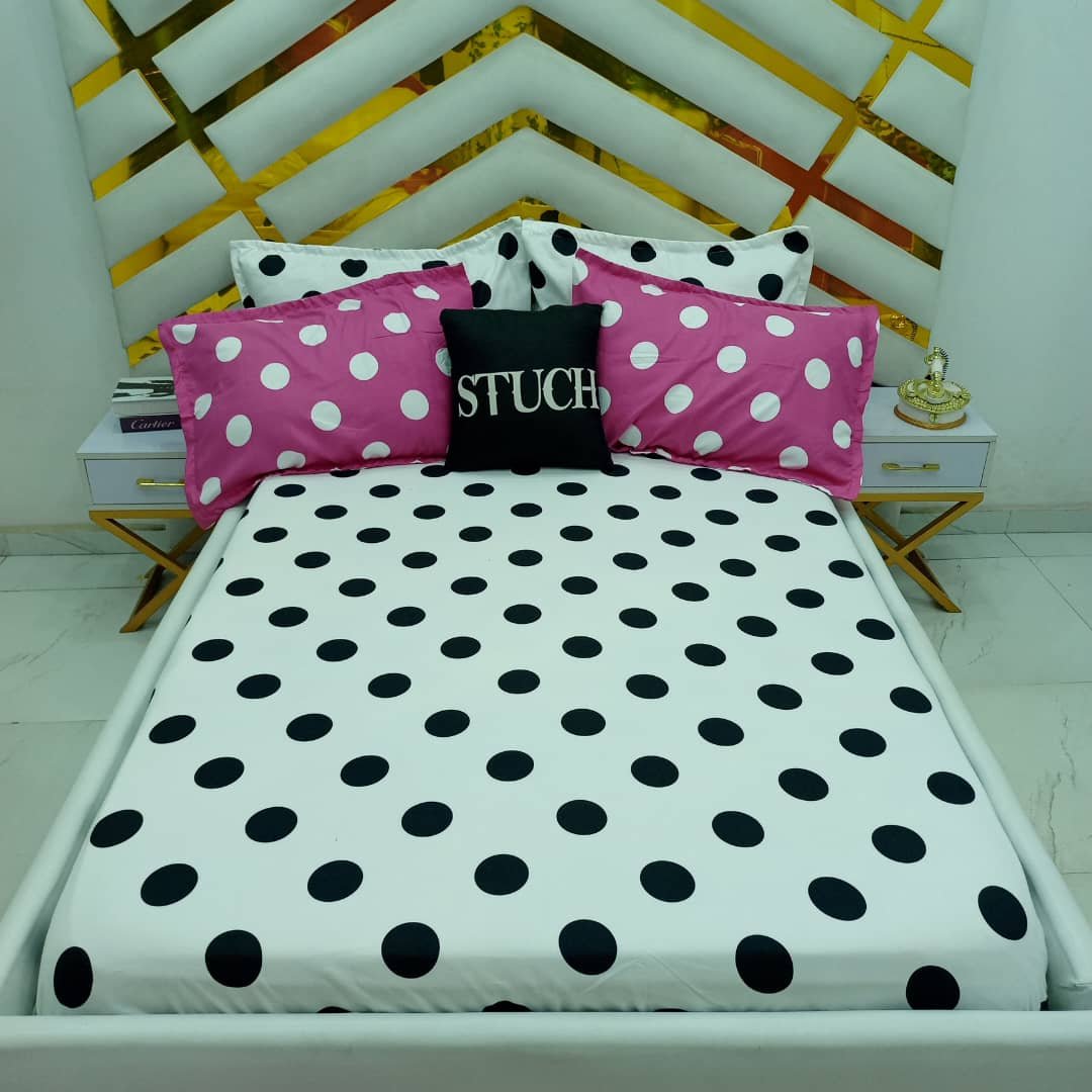 WHITE AND PINK POLKA EXTRALARGE BEDSHEET