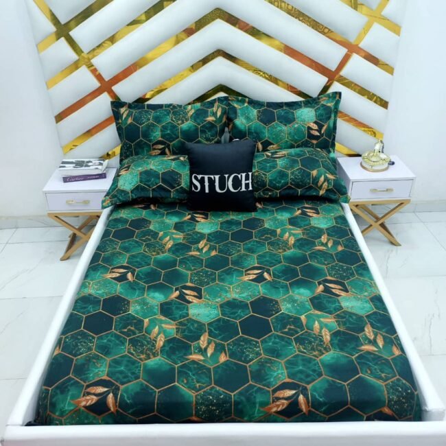 GREEN ANGEL 4/6 BEDSHEET WITH TWO PILLOWCASES