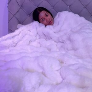 LUXURY WHITE BUBBLE FUR 6/7 DUVET ONLY (92/105 INCHES)