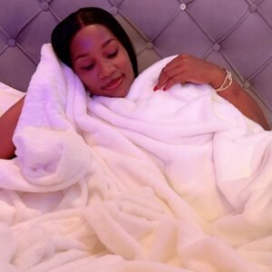LUXURY WHITE FAUX FUR PILLOWCASE ONLY (19/29 INCHES)