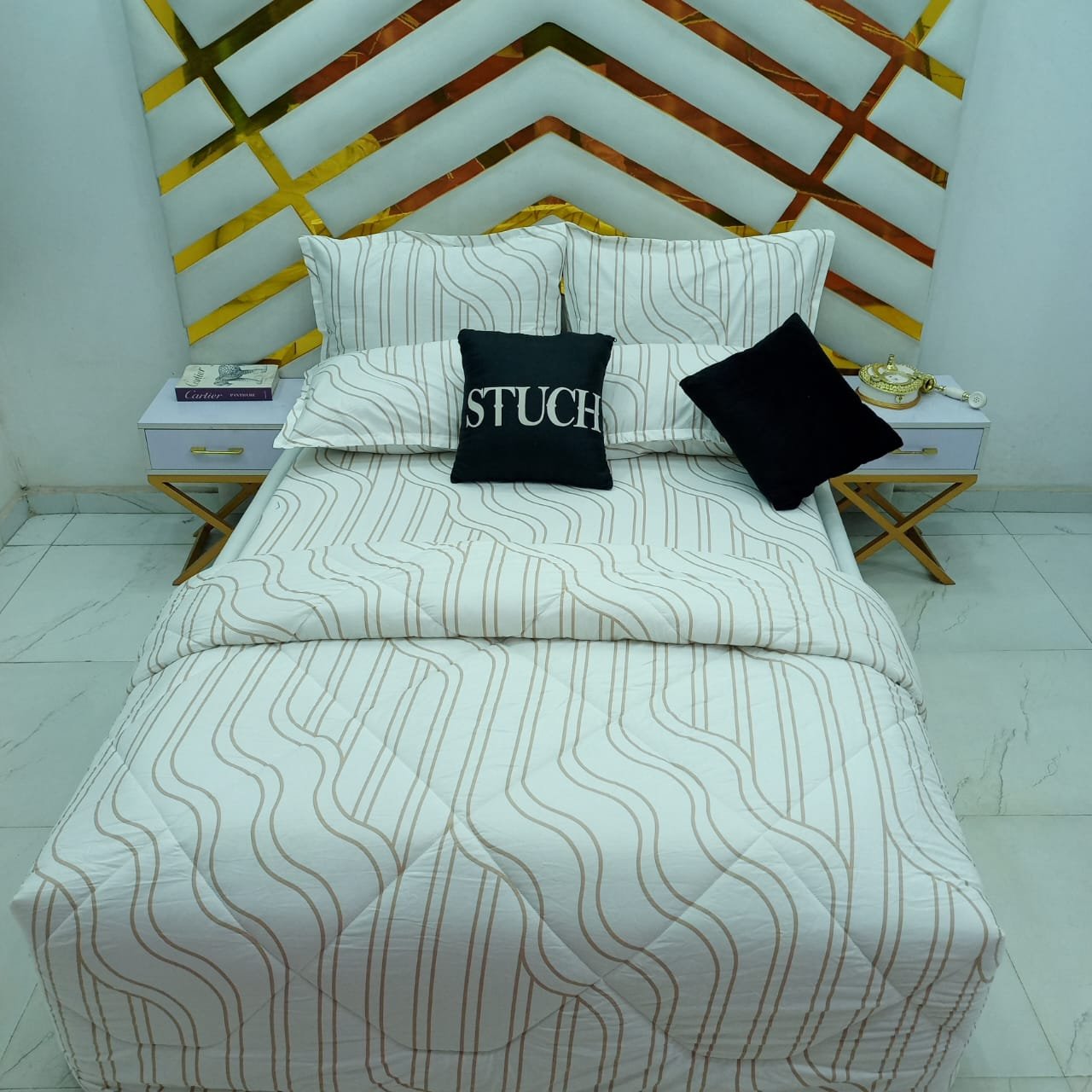 100% EGYPTIAN COTTON WHITE SPIRAL 7/7 DUVET SET