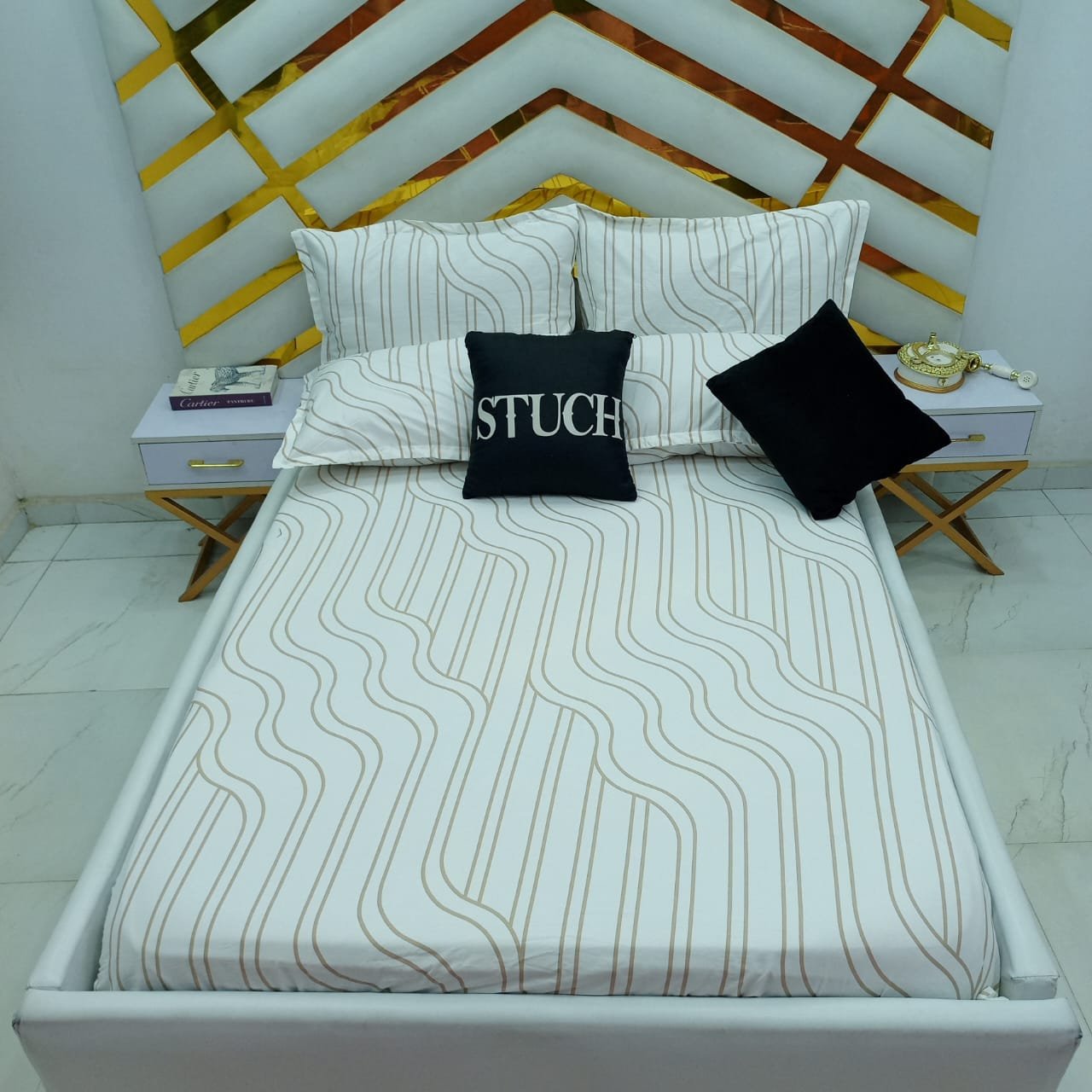 100% EGYPTIAN COTTON WHITE SPIRAL 7/7 BEDSHEET