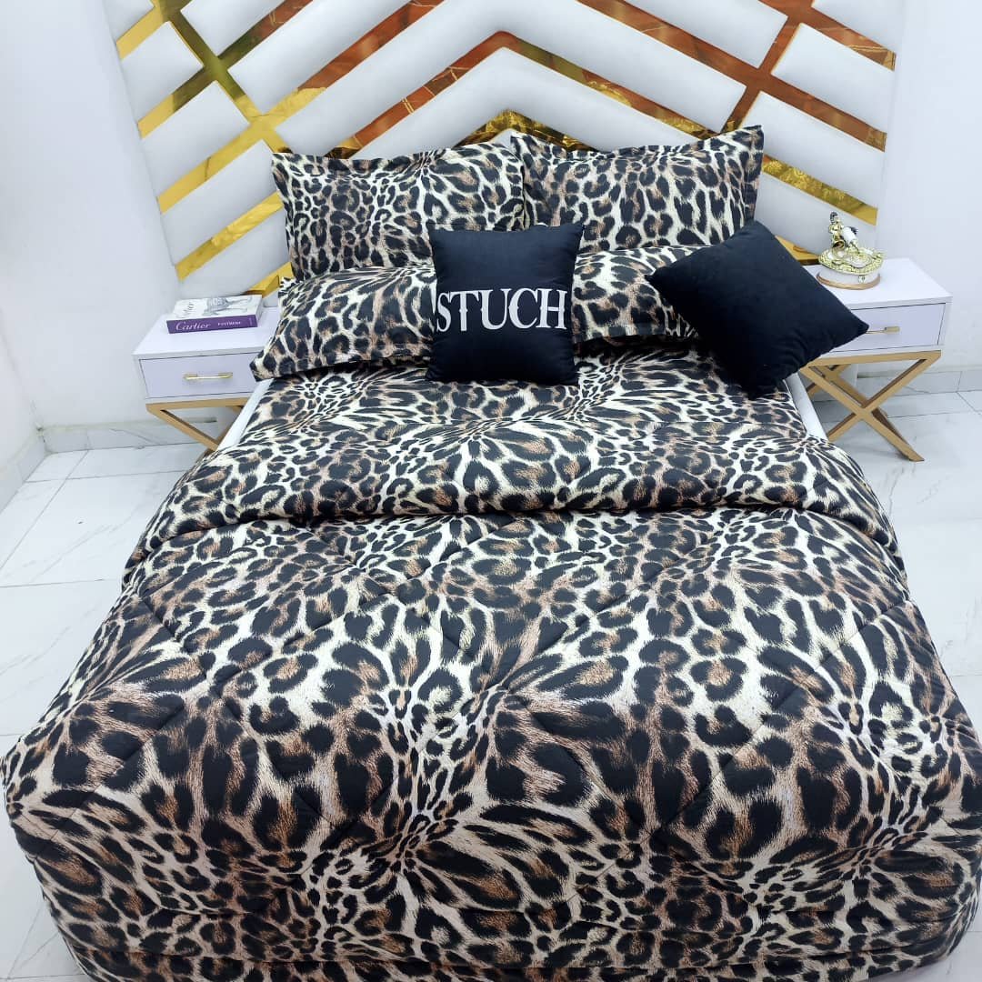 100% EGYPTIAN COTTON LEO PRINT 7/7 DUVET SET