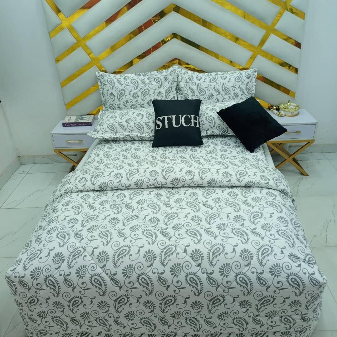 100% EGYPTIAN COTTON WHITE TWIRL 7/7 DUVET SET