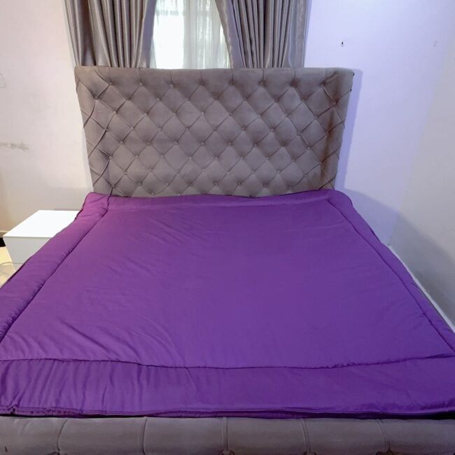 6/7 PURPLE NEW MATTRESS TOPPER 3 INCH THICK  (Size 72/84 inches)