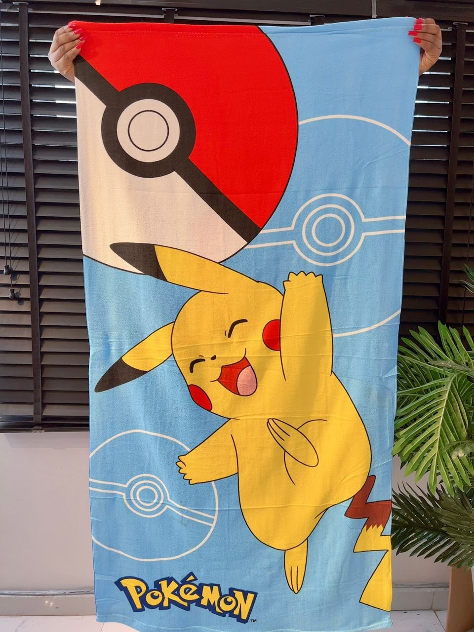 POKEMON KIDS LARGE TOWEL 28/51 INCHES