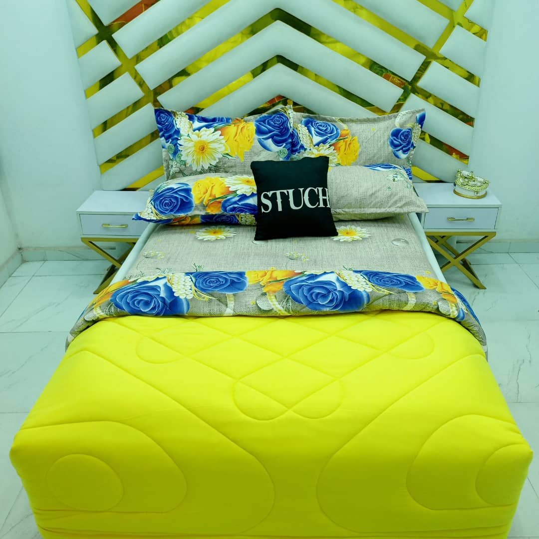 COMBINED YELLOW WITH BROWN PURPLE FLOWER 7/7 DUVET SET