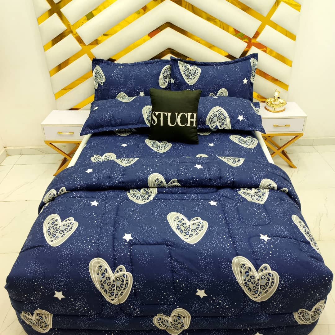 BLUE LOVE STAR 7/7 BEDSHEET WITH FOUR PILLOW CASES AND DUVET COVER (NO FIBER INSIDE)-IN PRODUCTION