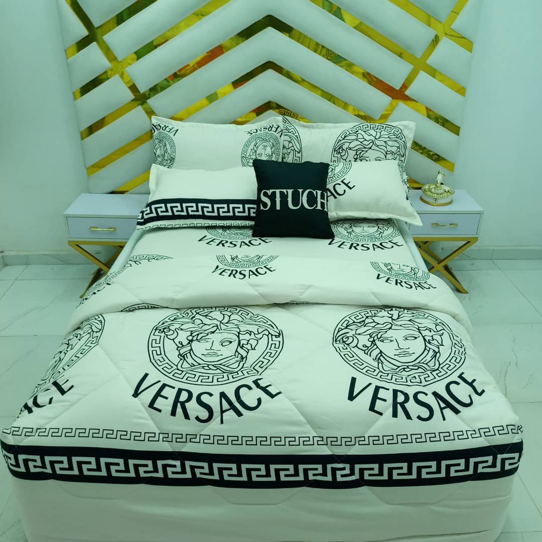 CREAM VERSACE 4/6 DUVET SET (WITH TWO PILLOWCASE)