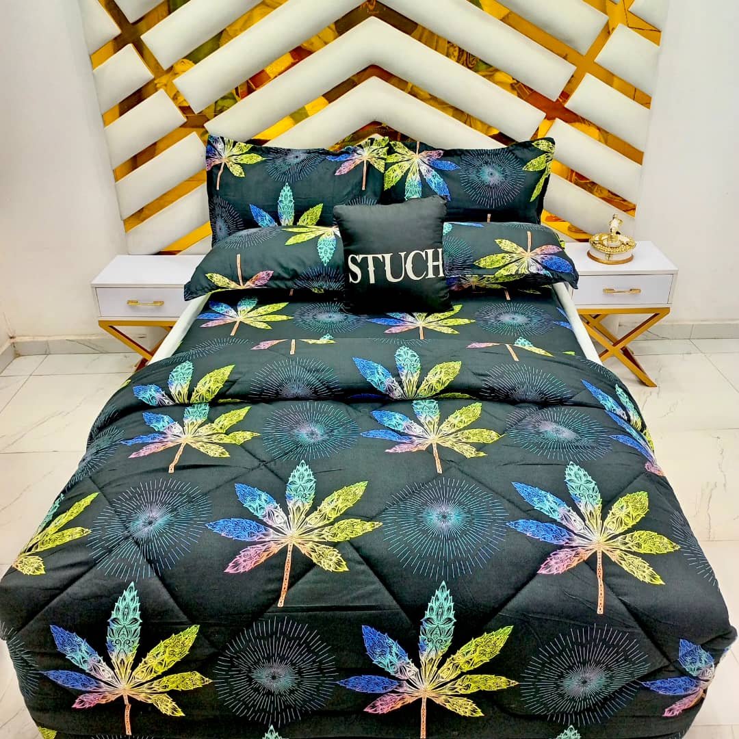 BLACK SPROUT 4/6 DUVET SET (WITH TWO PILLOWCASE) –