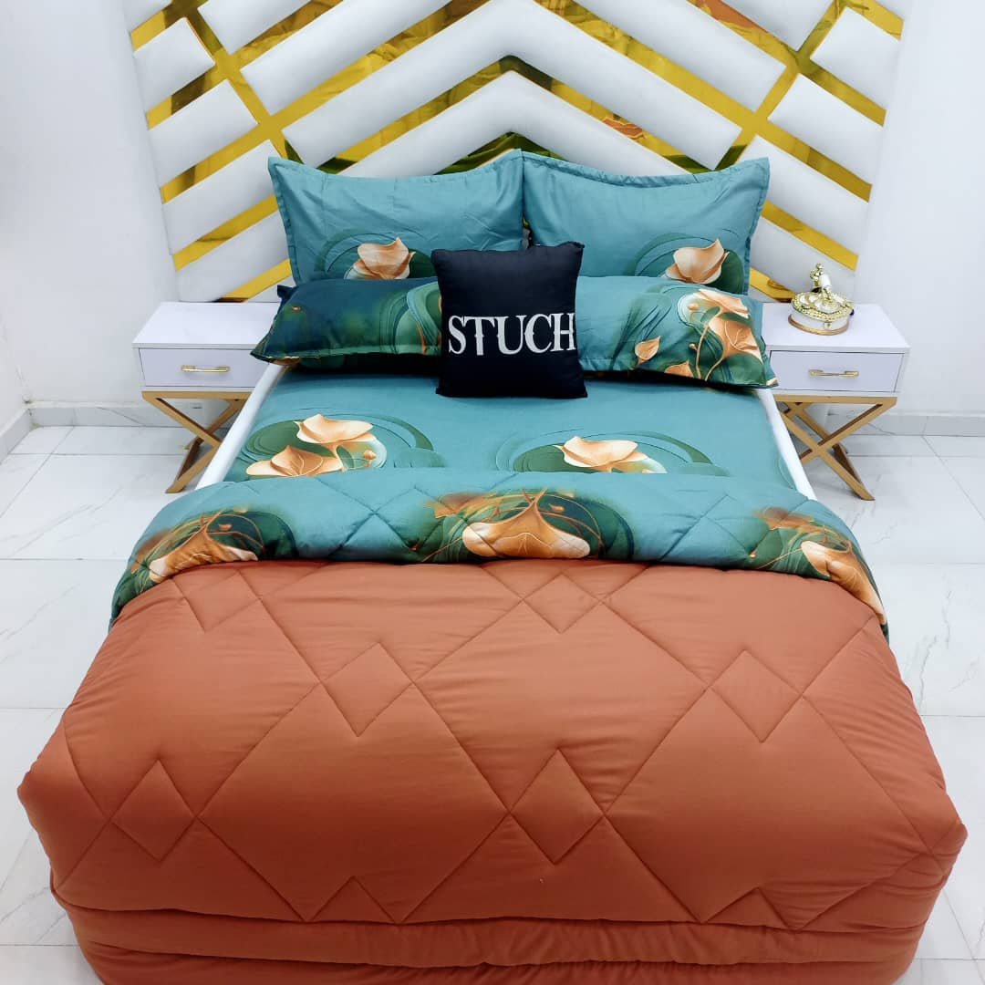 COMBINED CLAYBROWN WITH GREEN TULIP 7/7 DUVET SET