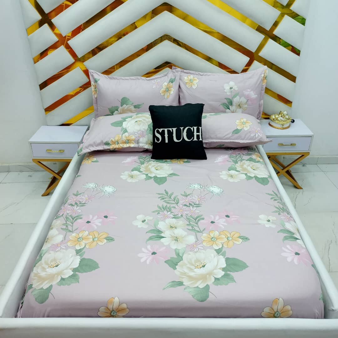 SBL6 PEACH FLOWER 4/6 BEDSHEET WITH TWO PILLOWCASES