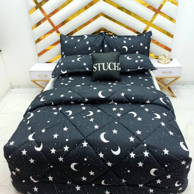 BLACK MOON 7/7 BEDSHEET WITH FOUR PILLOW CASES AND DUVET COVER (NO FIBER INSIDE)