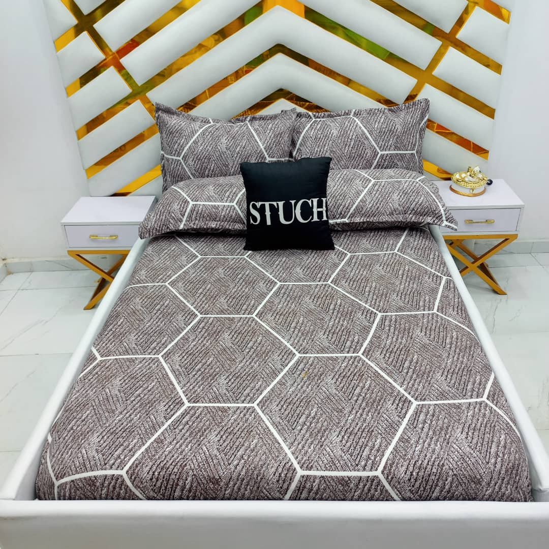 SLL3 BROWN HEXAGON  7/7 BEDSHEET