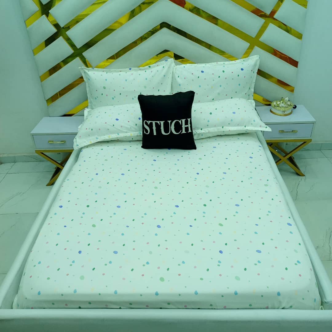 SDL4 CREAM POLKA  7/7 BEDSHEET