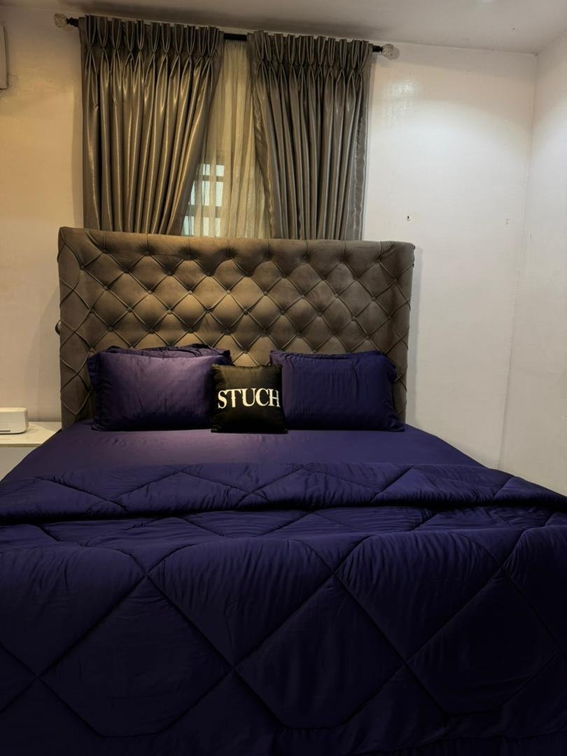EGYPTIAN PLAIN NAVY BLUE 7/7 DUVET SET